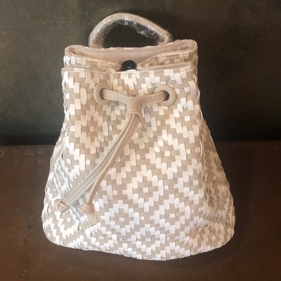 Bucket bag back pack purse - Picture 4 of 11